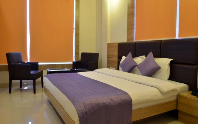 Oyo 5389 Hotel Polo Club