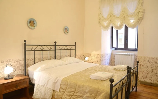 Antica Via B&B