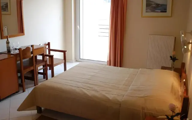 Melissa II Hotel