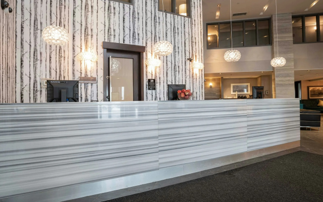 Sandman Signature Edmonton South Hotel