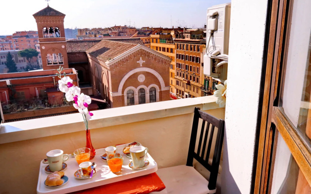 My Sunrise in Rome
