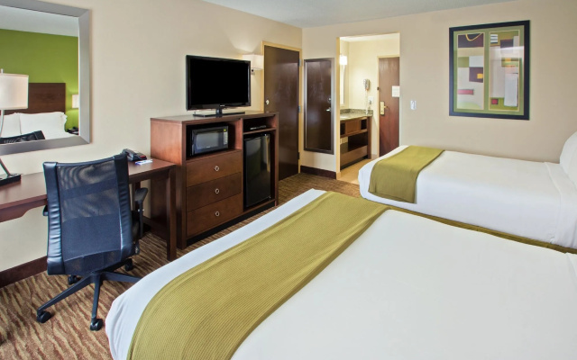 Holiday Inn Express Bowling Green by IHG