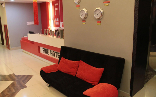 FINE Hotel