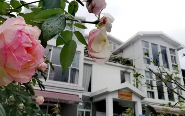 Lichuan Huajianyin Homestay
