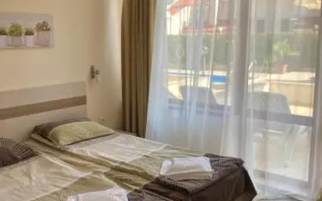 Apartments In Villas Apolon