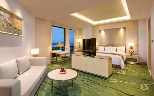 Chongqing High-Tech Holiday Hotel