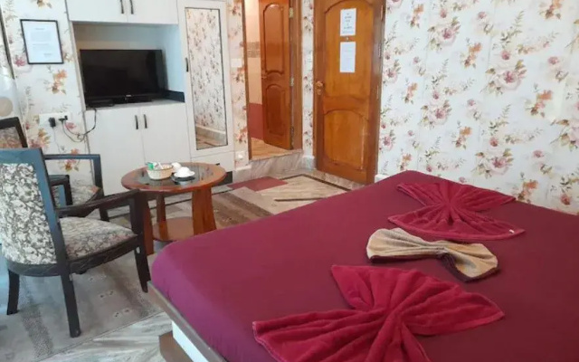 Hotel Crescent Cherrapunji