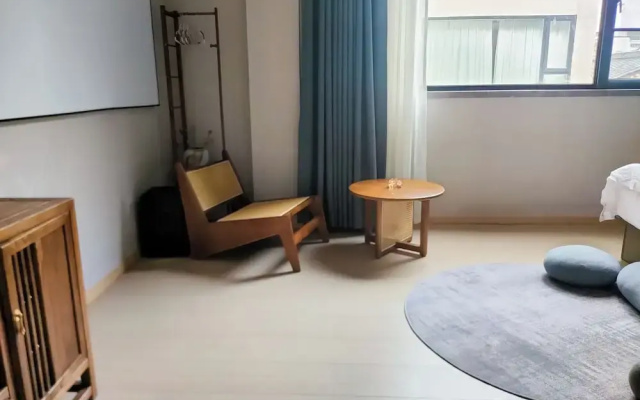 Homie Inn