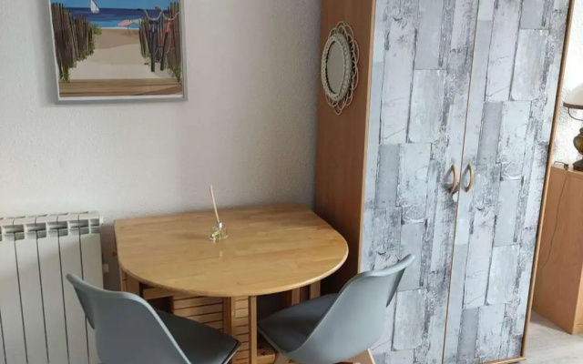 Appartement Saint-Cyprien, 1 pièce, 4 personnes - FR-1-225D-5
