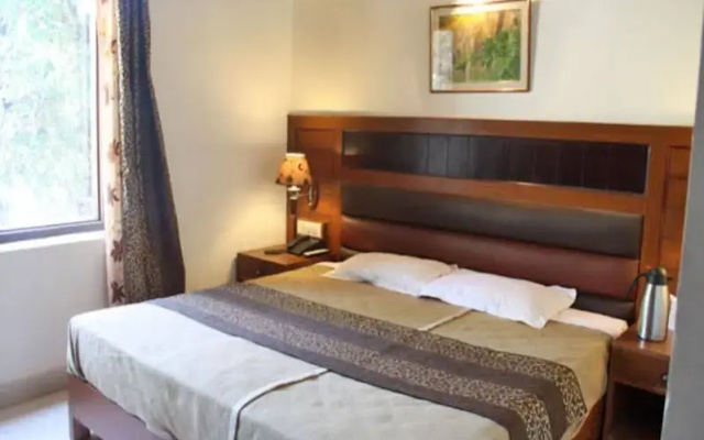 Mount N Mist Hotel