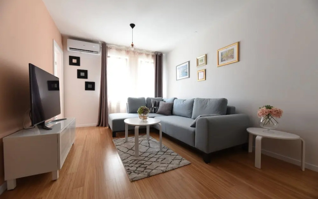 Mary's Apartment