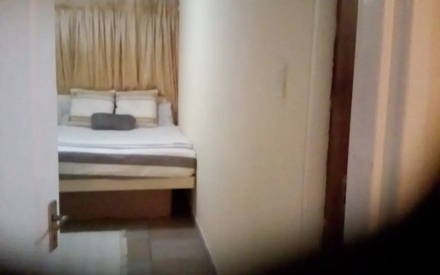Jurdinee Guest House