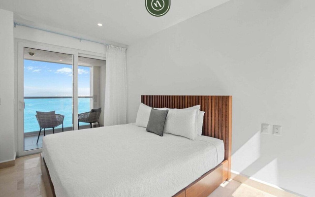 Amazing Studio With Oceanview - Pool - Beach - Gym