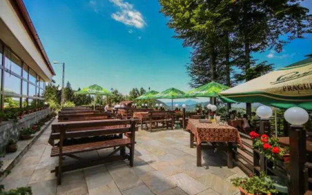 Hotel Piatra Craiului
