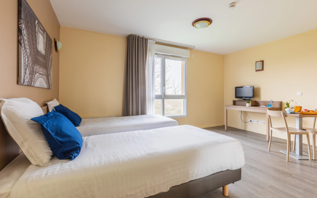 Zenitude Hôtel - Résidences Magny les Hameaux