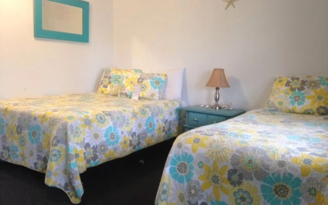 Seascape Inn