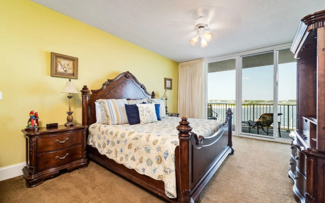 Three Bedroom With Gorgeous Views Crb0305