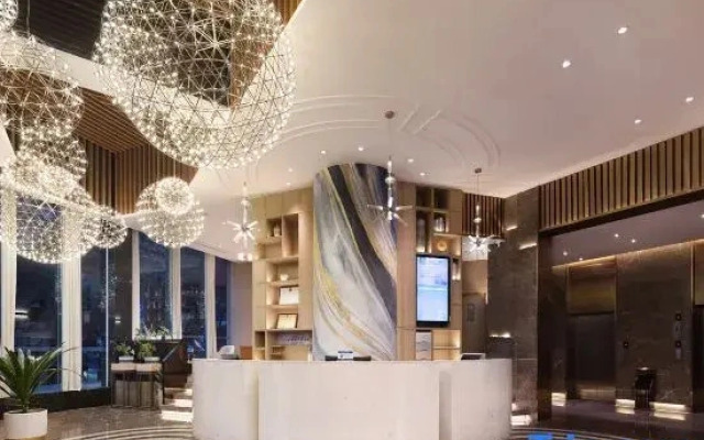 Hefeng Yuemian Hotel (Zhangzhou Wuling Square District Government Branch)