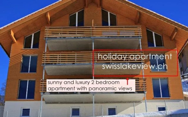 Swiss Lakeview Apartment