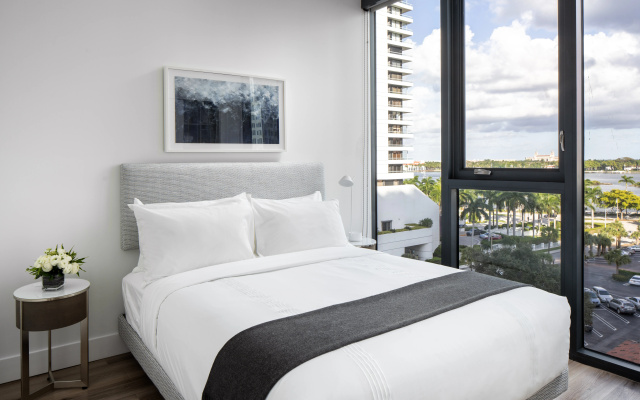 Hotel AKA West Palm