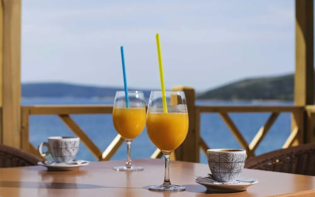 Comfortable Chalet With 2 Bathrooms, Near Trogir