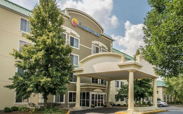 Отель Comfort Inn North/Polaris вид на фасад