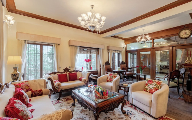 ELIVAAS 3 BHK with lounge The Meadow