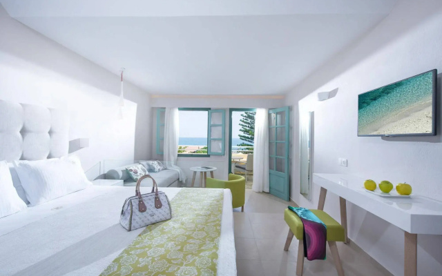 Petra Beach Hotel