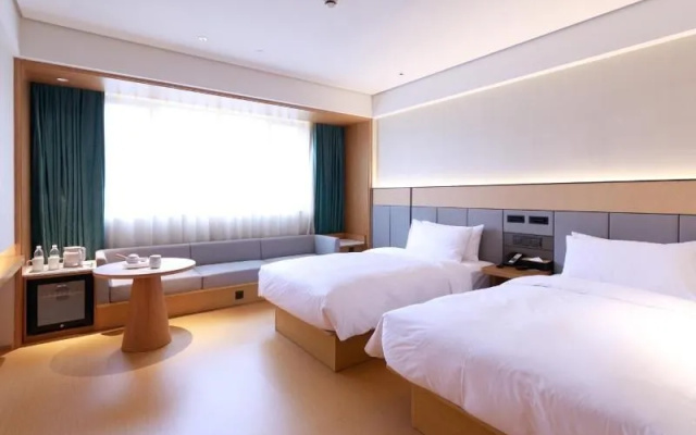 JI Hotel (Shanghai Jinqiao Yunshan Subway Station)