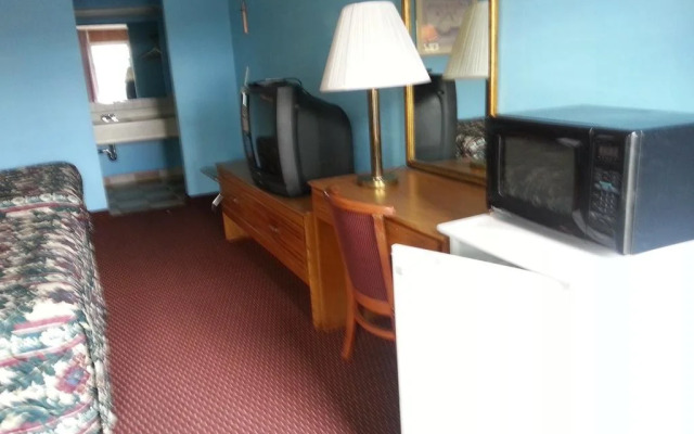 Gray Plaza Motel