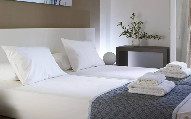 Coral Apts - Hotelia Hospitality Group