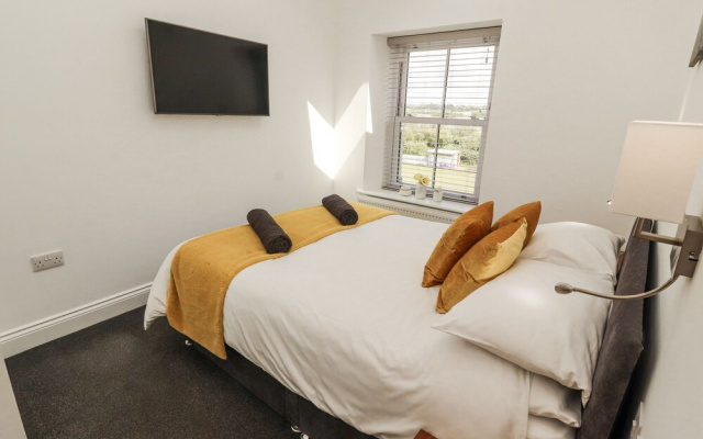 Lakes View Apartment 2