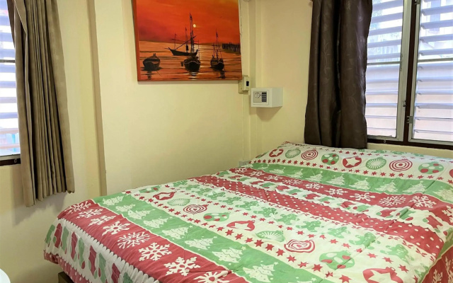 Golf-Sea-City Guest House