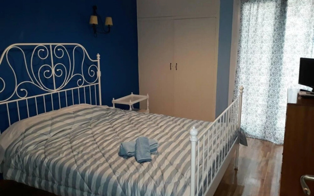 2 Bed Flat - Sleeps 4 - Pets - Wifi