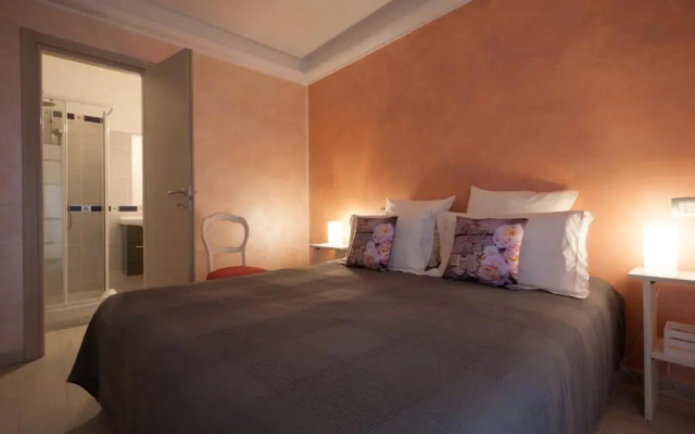 Ela Guest House