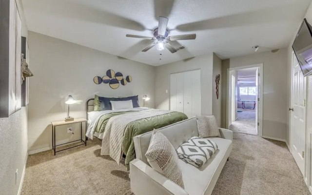 1 Mi to Ski Slopes: Alto Escape w/ Game Room!