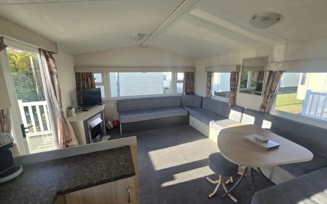 Patricia 3 Bed Balcony in Rhyl