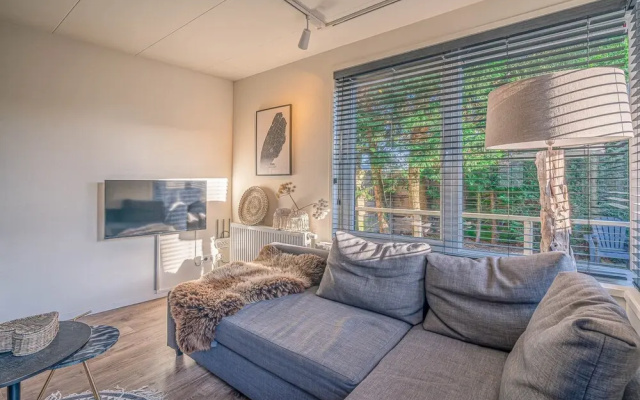 Charming Holiday Home for 2 People