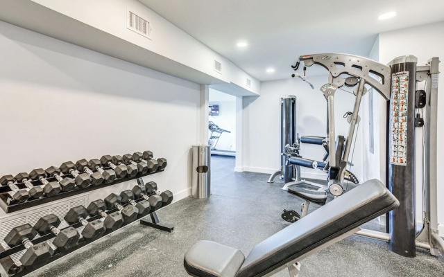 Oceanfront Destin Condo With Pool & Beach Access