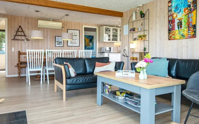 6 Person Holiday Home in Lemvig