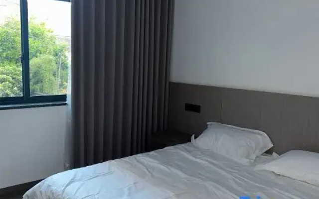 Qingyaxuan Homestay (Tonglu Kaiyuan Senbo Resort Paradise OMG Heartbeat Park)