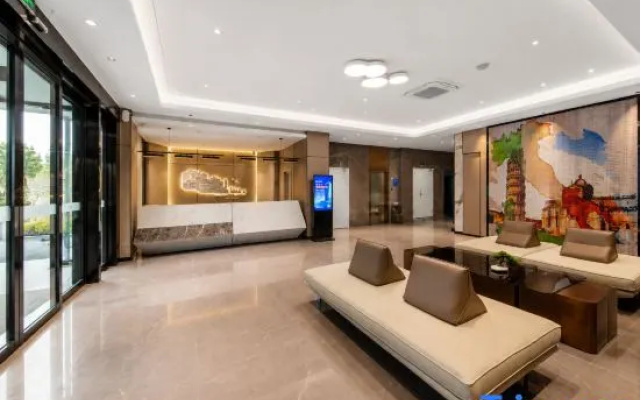 Yeste Hotel (Fangchenggang Qisha Fishing Port No.1 Pier)