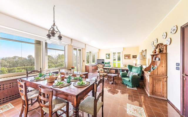 Villa Elisa con Piscina by Wonderful Italy