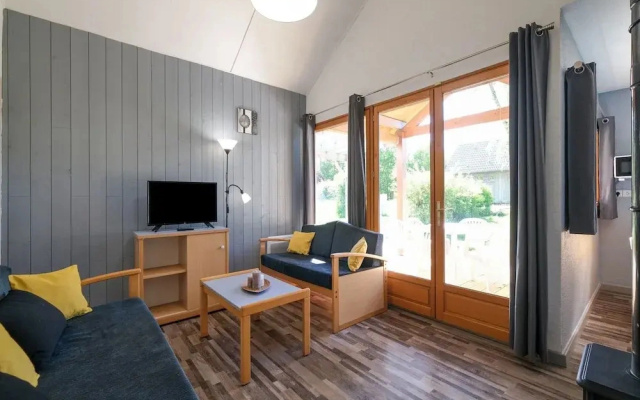 Comfortable Holiday Home With Private Terrace