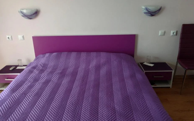Guest House Rezvaya