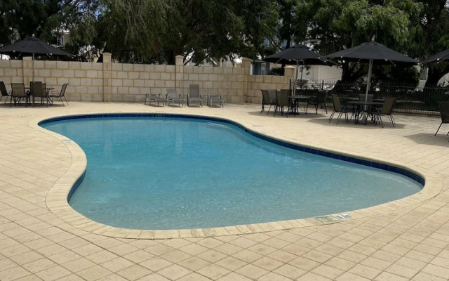 Seaview Apartment