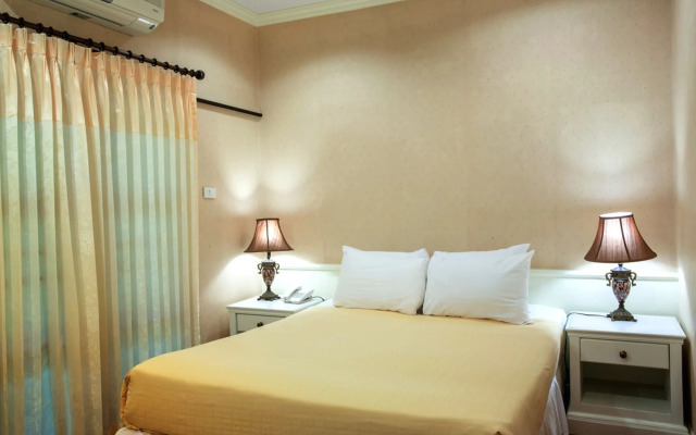 Chateau de Khaoyai Hotel & Resort