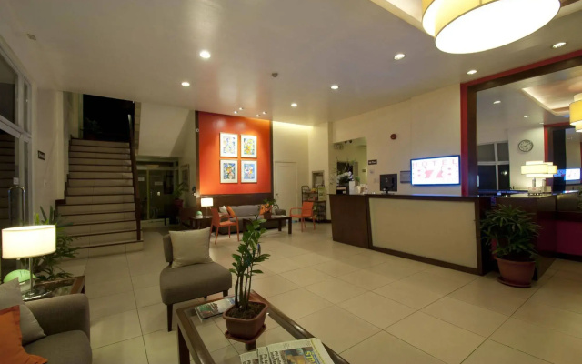 Hotel 878