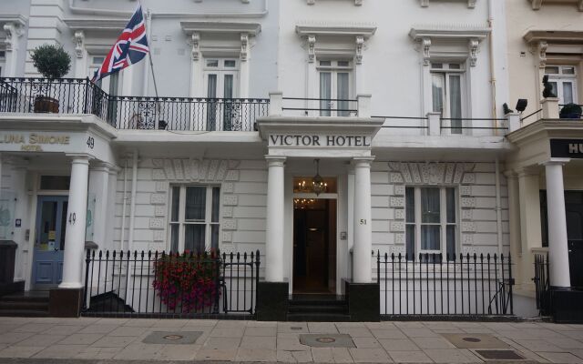 Victor Hotel London Victoria вид на фасад