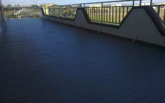 4 Seater Room for Rent With Private Bathroom and Wifi - Molise